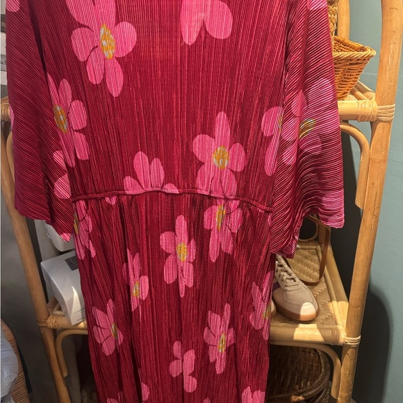 Daisy Print Dress - Picture 4 of 4